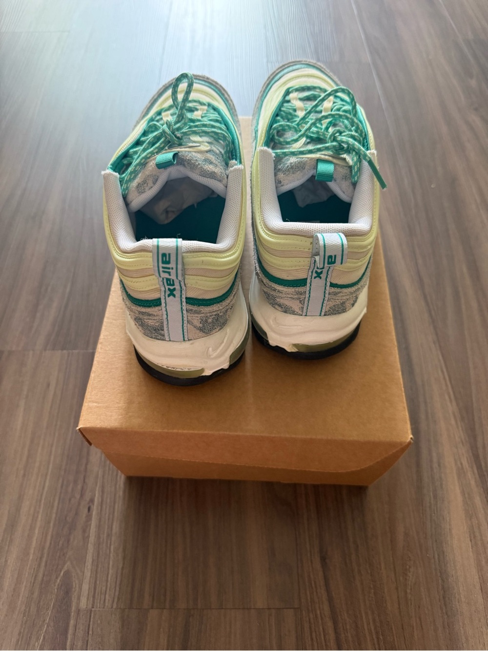 Nike Air Max 97 Coconut Milk Stadium Green DX3946-100 Men’s Size 11 No Box - Picture 3 of 6